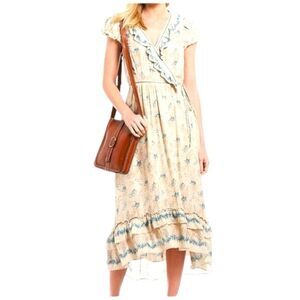 Chelsea & Violet Plisse Ruffle Deep V-Neck Long Smocked Tiered Maxi Dress Sz M